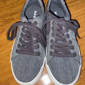 Old Navy kid Shoes